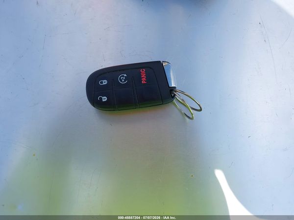 2019 JEEP RENEGADE TRAILHAWK 4X4