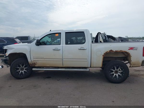 2012 CHEVROLET SILVERADO 1500 LT — I117