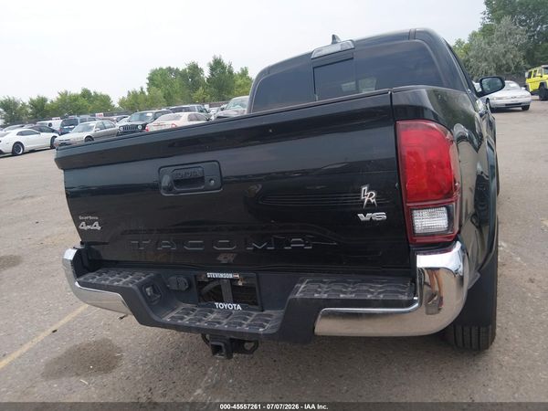 2022 TOYOTA TACOMA SR5 V6