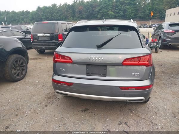 2018 AUDI Q5