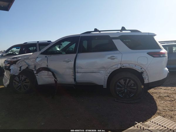 2025 NISSAN PATHFINDER SV FWD