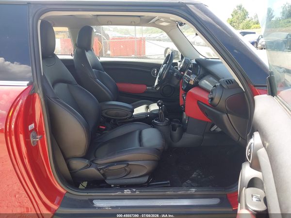 2015 MINI HARDTOP COOPER