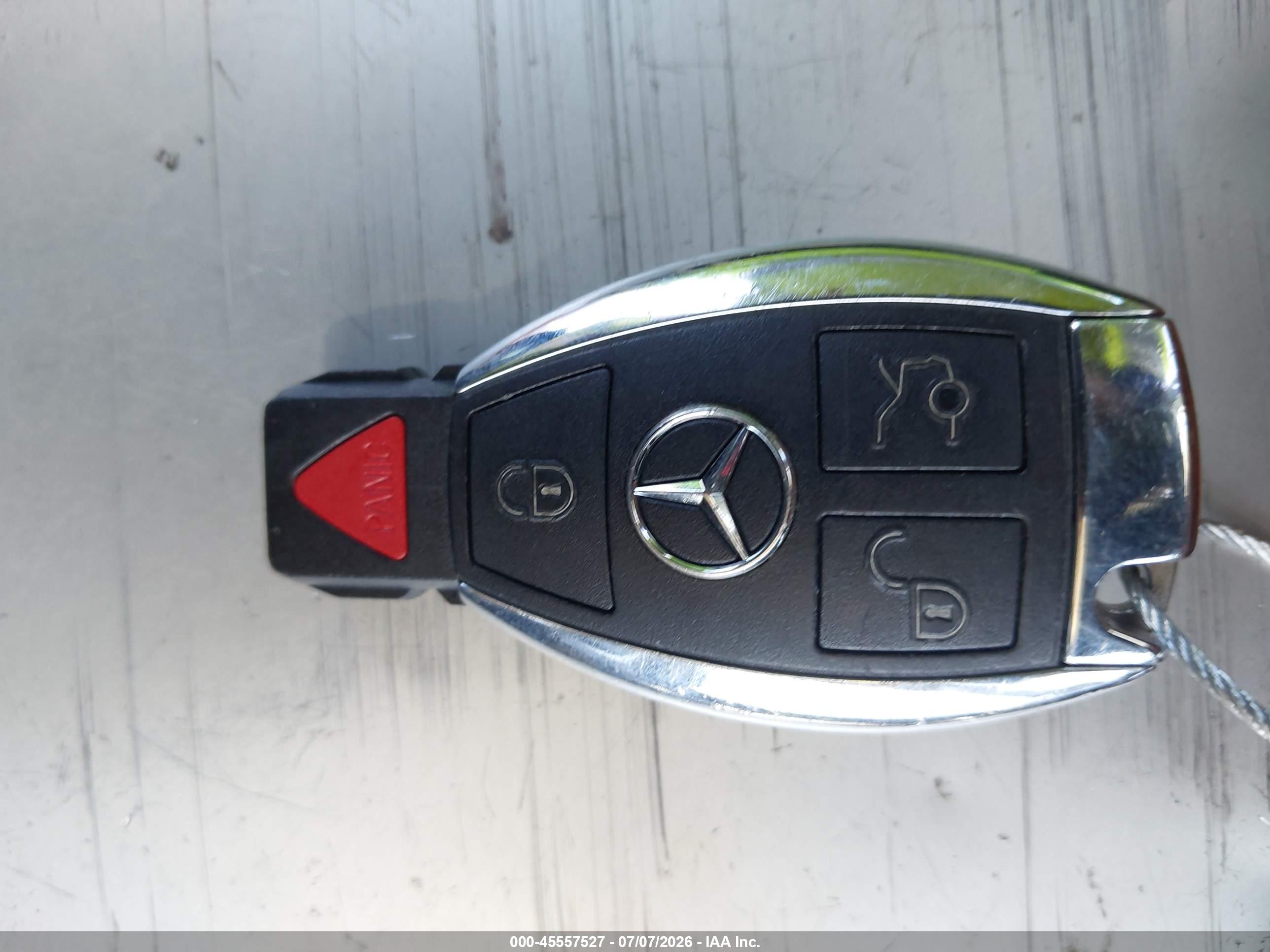 2015 MERCEDES-BENZ GLK 350 4MATIC