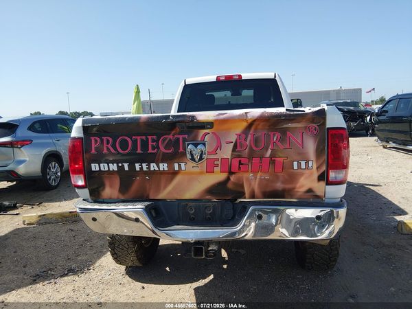 2017 RAM 3500 TRADESMAN  4X4 8' BOX