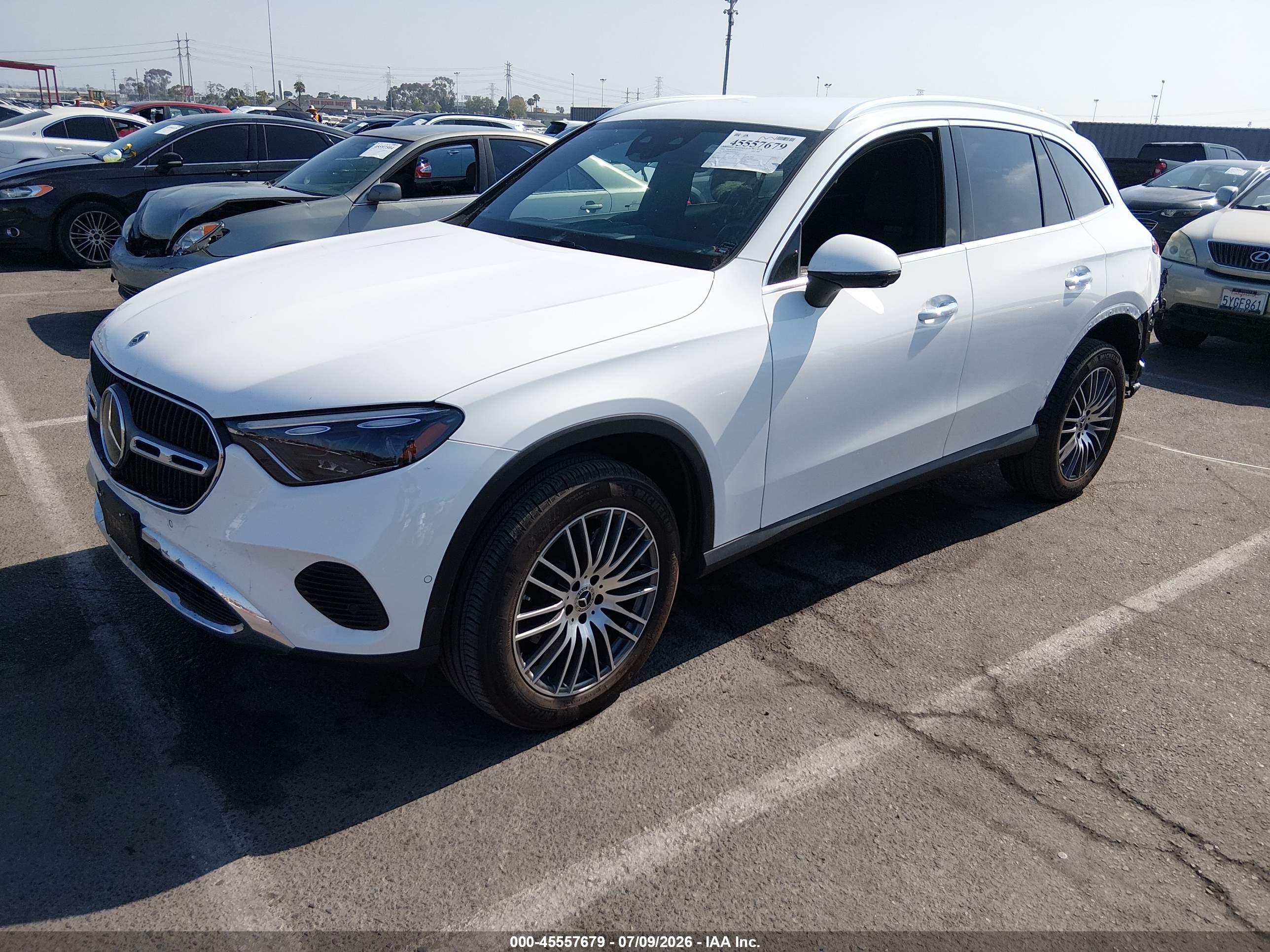 2024 MERCEDES-BENZ GLC 300 SUV