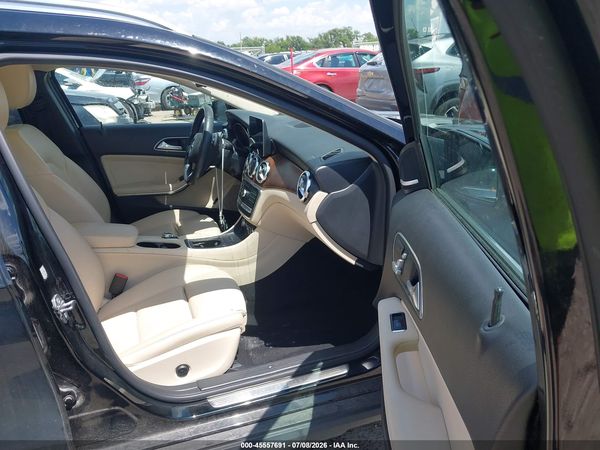 2019 MERCEDES-BENZ GLA 250 4MATIC