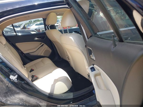 2019 MERCEDES-BENZ GLA 250 4MATIC