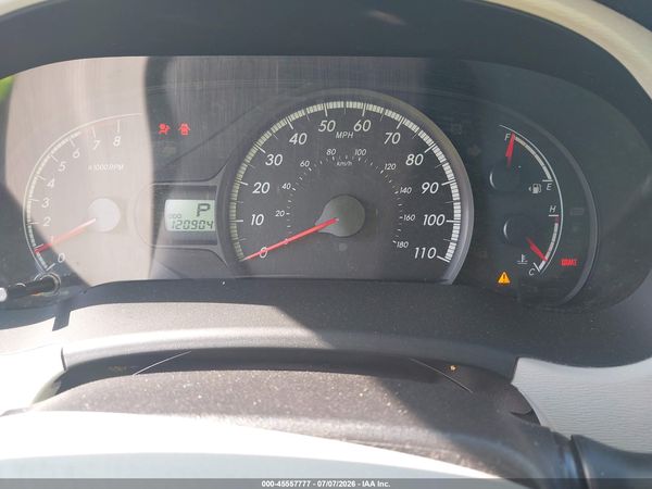2014 TOYOTA SIENNA LE V6 8 PASSENGER