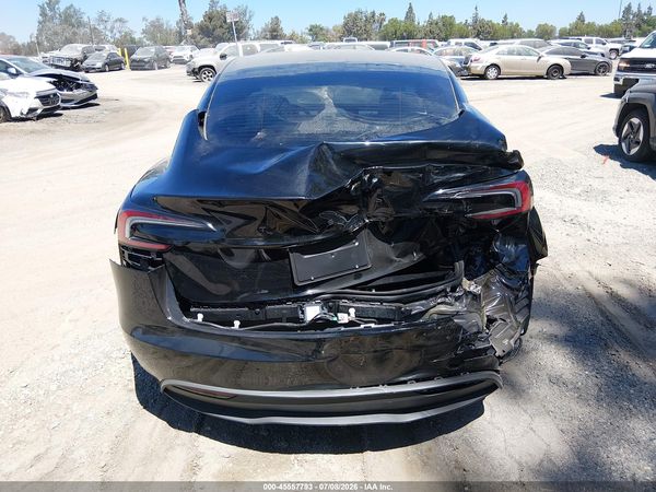 2026 TESLA MODEL 3