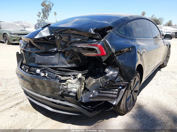 2026 TESLA MODEL 3