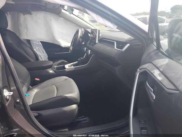 2024 TOYOTA RAV4 XLE PREMIUM — I5