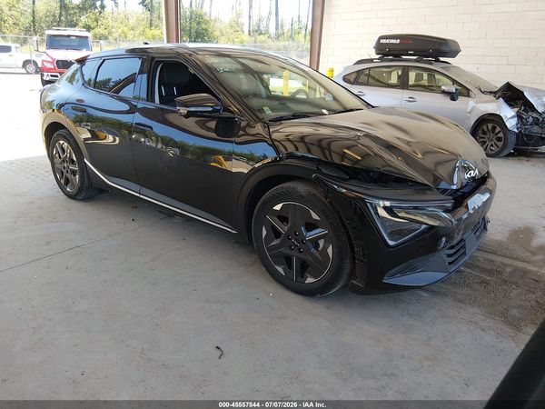 2025 KIA EV6 LIGHT LONG RANGE RWD