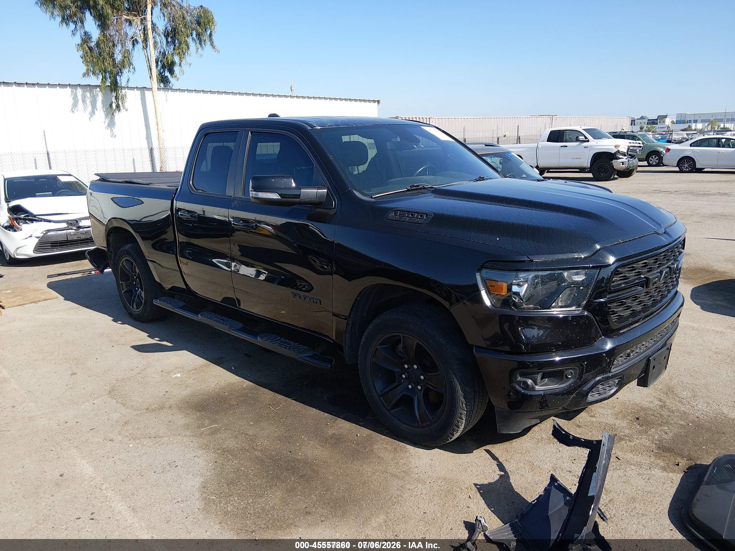 2022 RAM 1500 BIG HORN  4X4 6'4 BOX