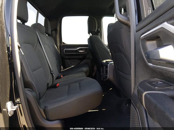 2022 RAM 1500 BIG HORN  4X4 6'4 BOX