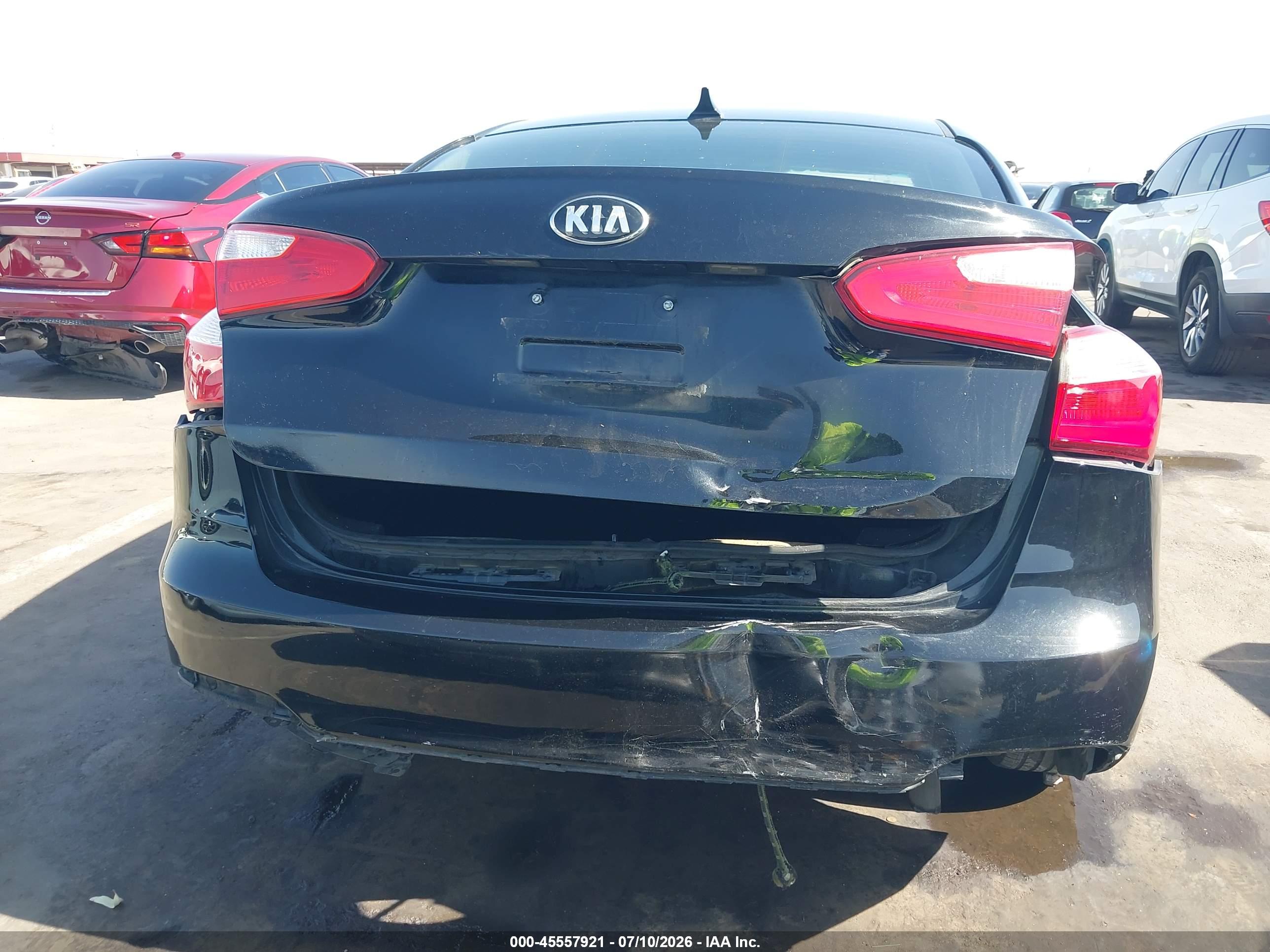 2016 KIA FORTE GL (Middle-Low Grade)