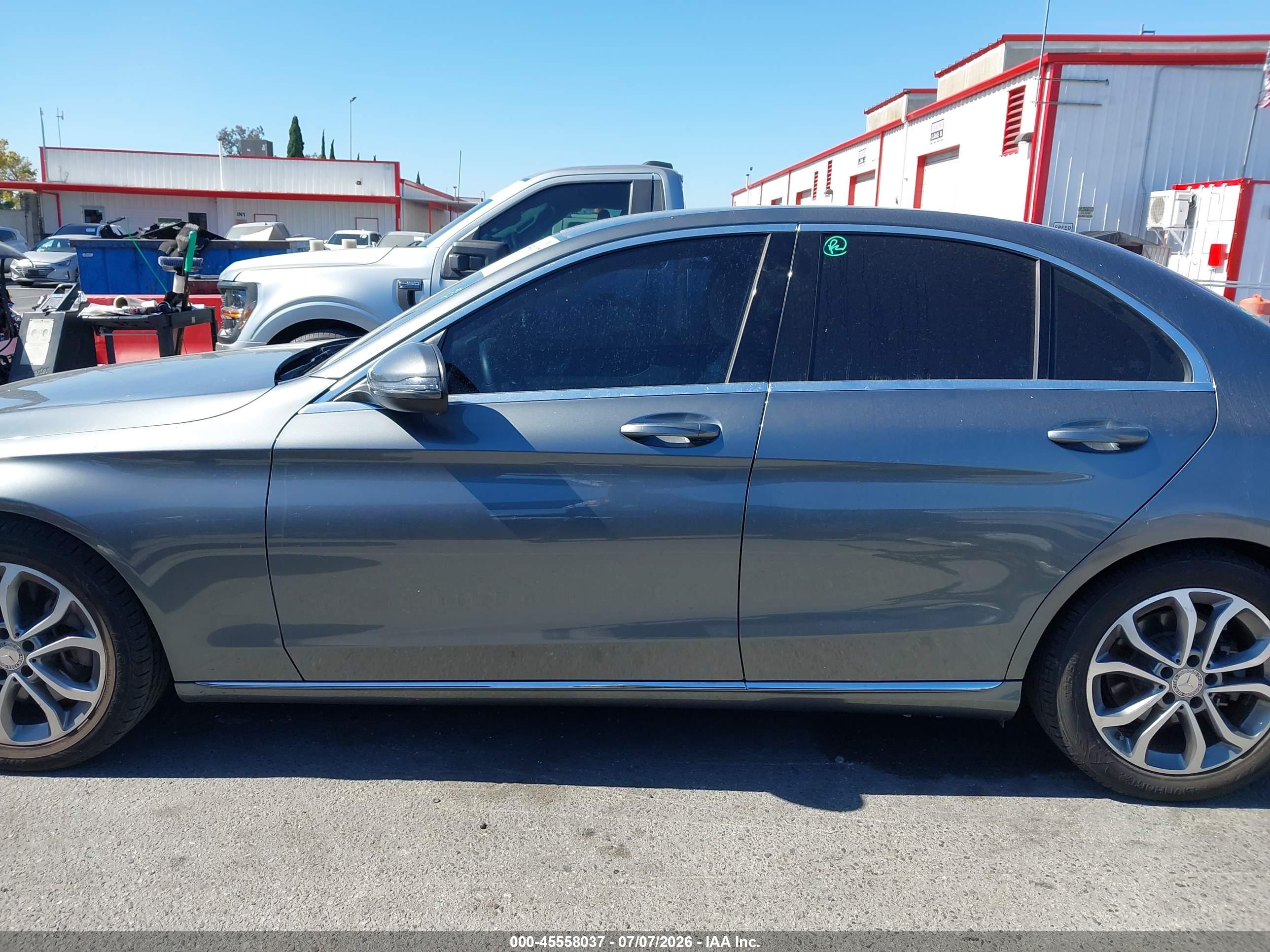 2017 MERCEDES-BENZ C 300 C300