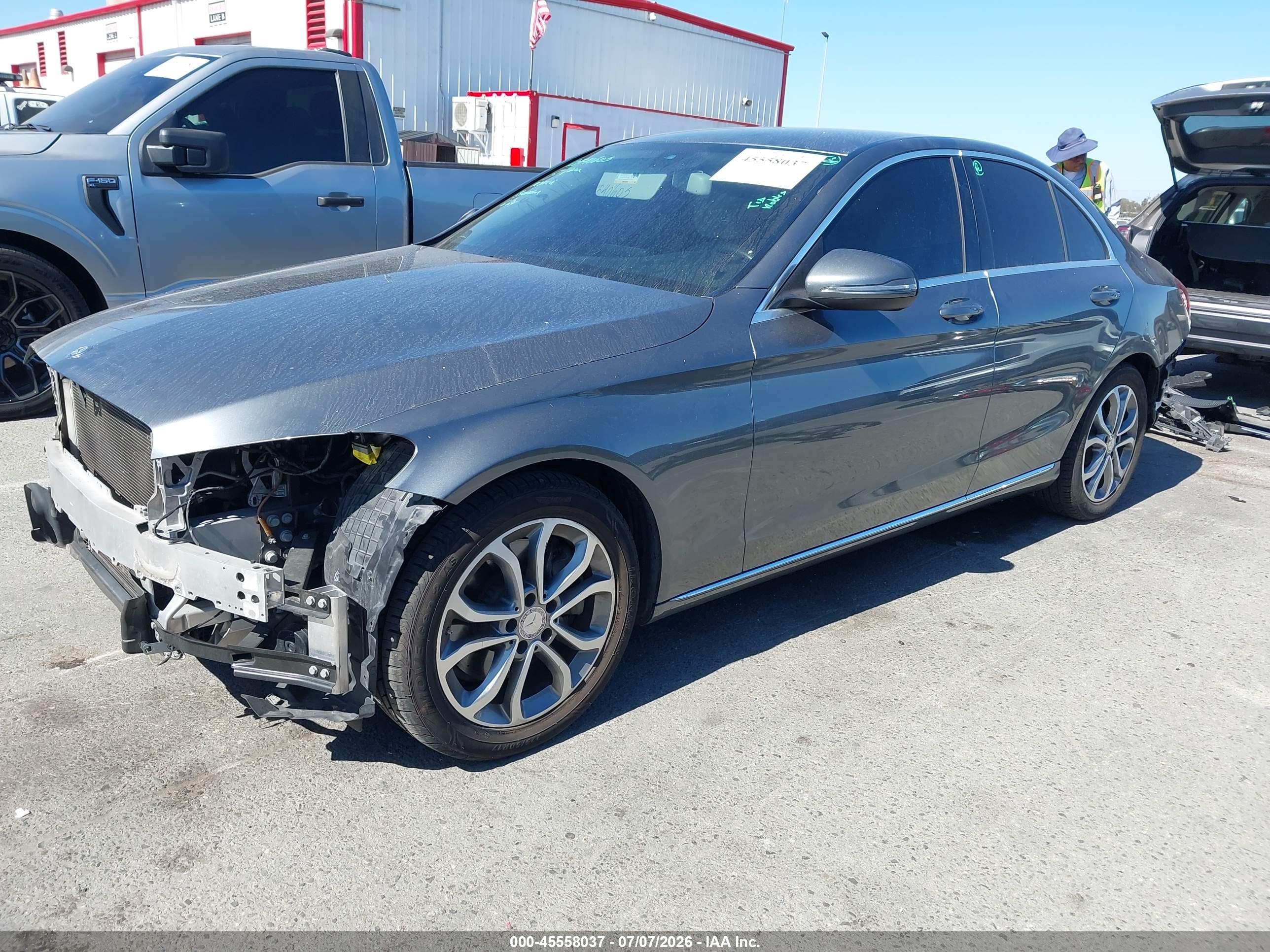 2017 MERCEDES-BENZ C 300 C300