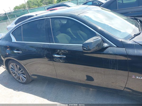 2016 INFINITI Q50 3.0T RED SPORT 400