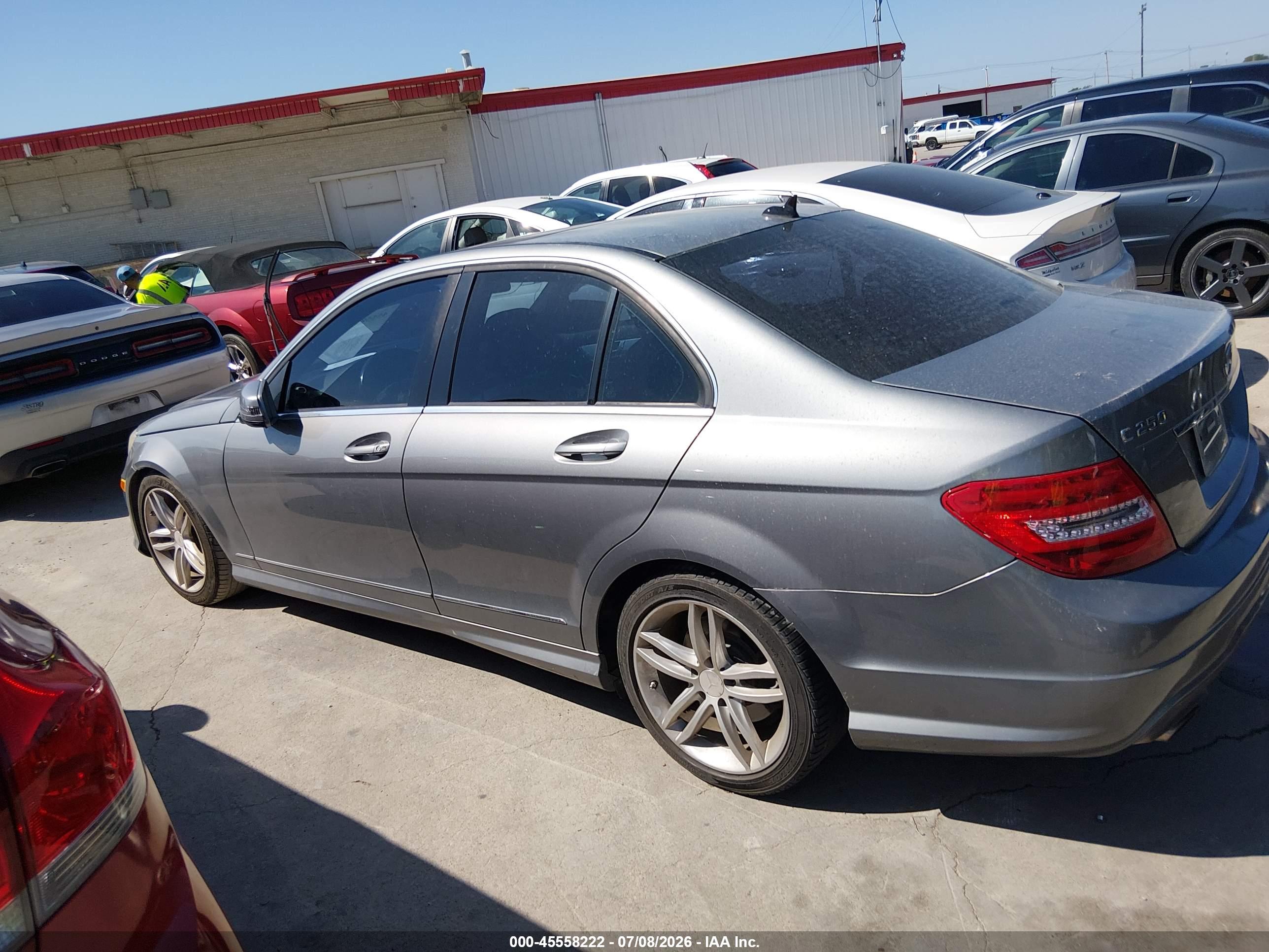 2013 MERCEDES-BENZ C 250 C250