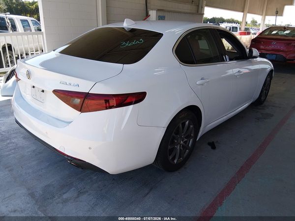 2020 ALFA ROMEO GIULIA RWD