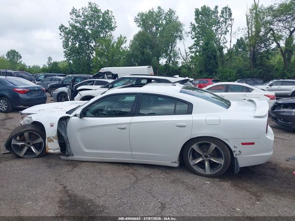 2014 DODGE CHARGER