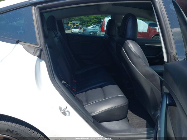 2022 TESLA MODEL 3 REAR-WHEEL DRIVE