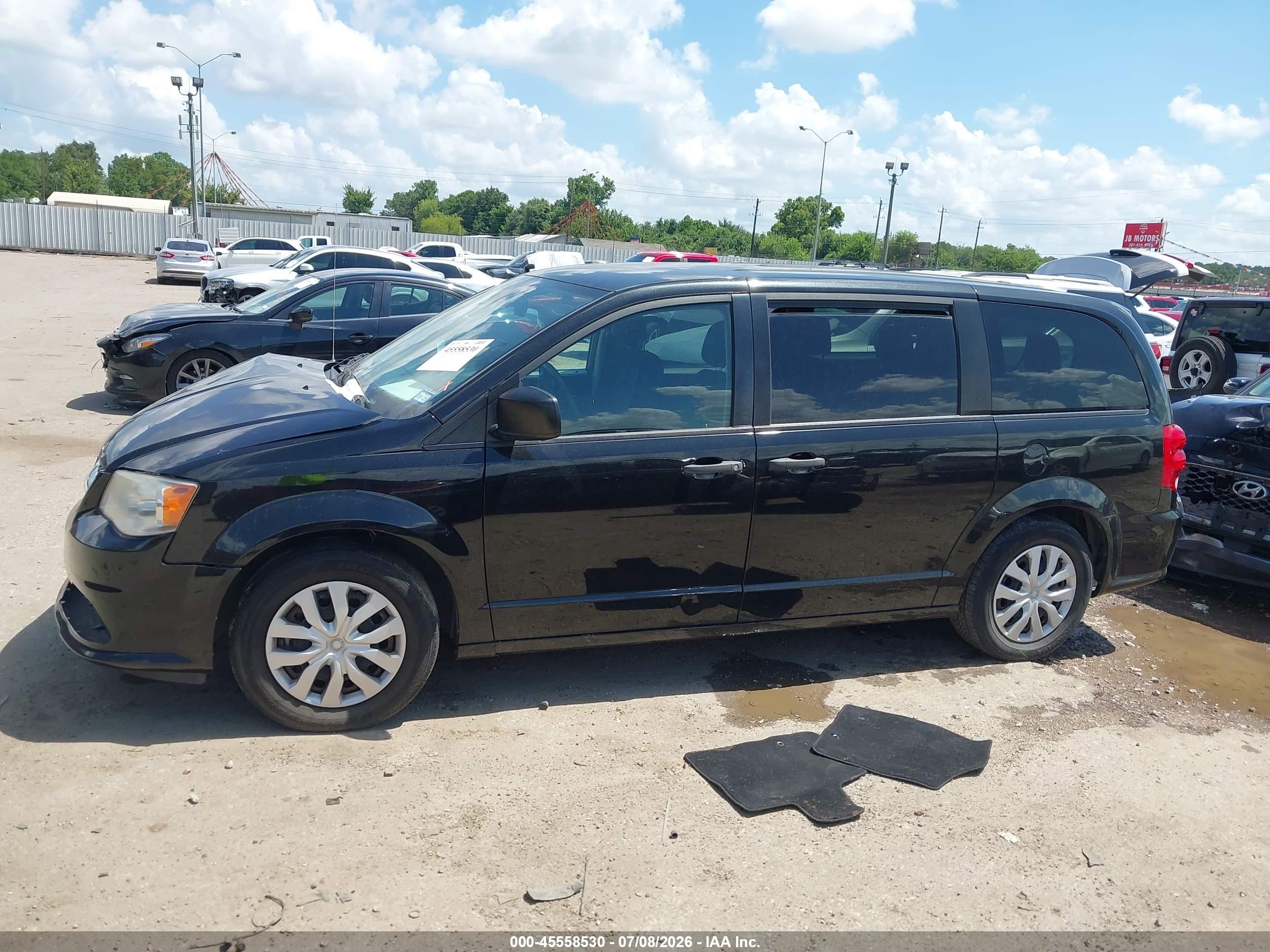 2019 DODGE GRAND CARAVAN SE
