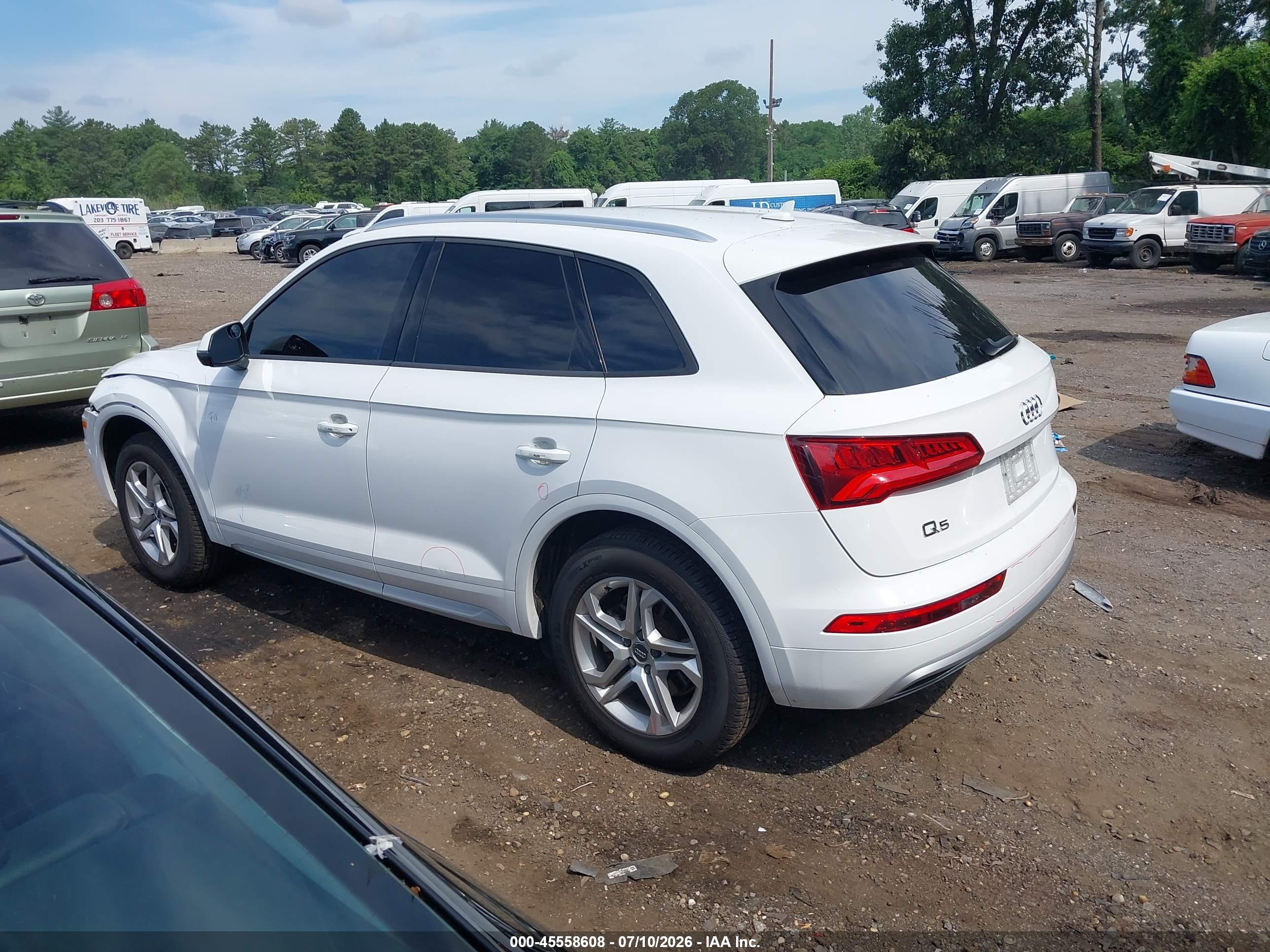 2018 AUDI Q5