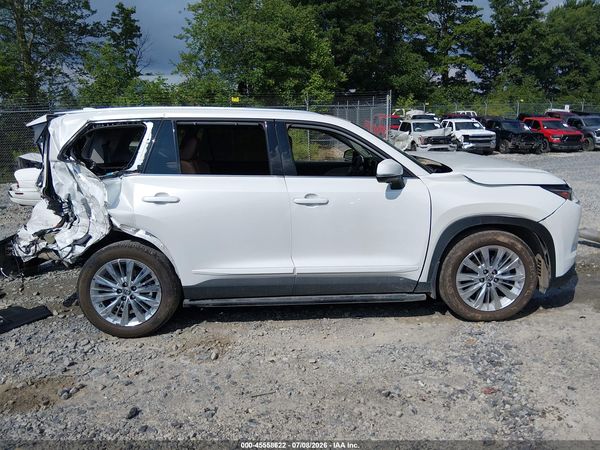 2026 TOYOTA GRAND HIGHLANDER PLATINUM