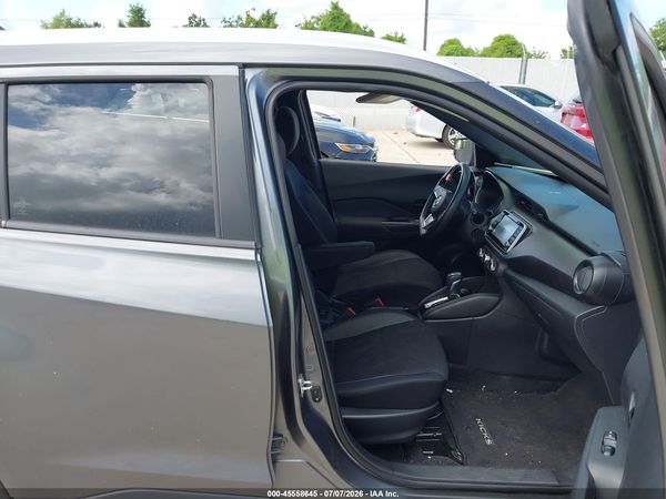 2019 NISSAN KICKS S — I5