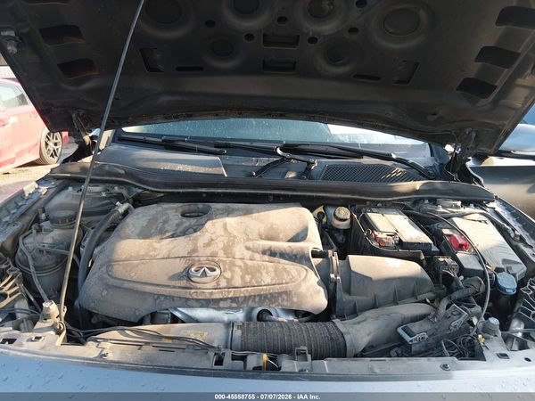2019 INFINITI QX30 LUXE
