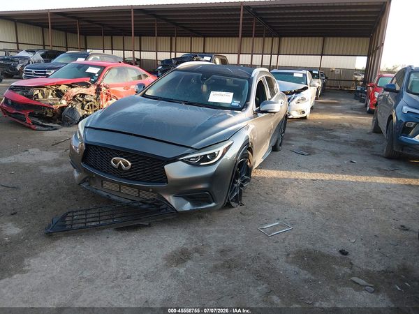 2019 INFINITI QX30 LUXE