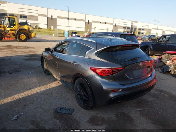 2019 INFINITI QX30 LUXE