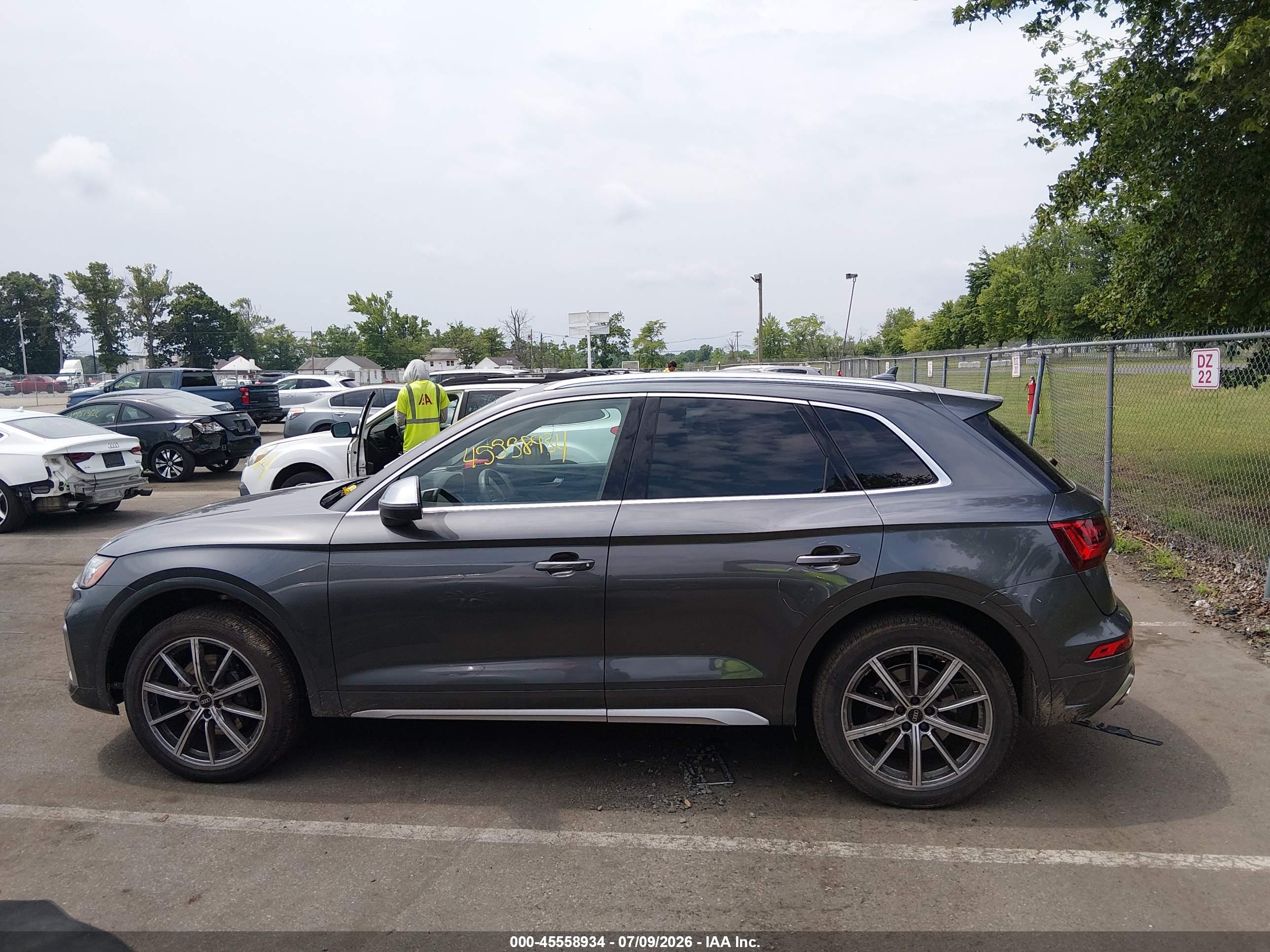 2021 AUDI SQ5