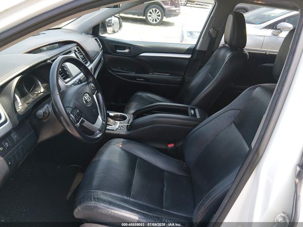 2018 TOYOTA HIGHLANDER XLE