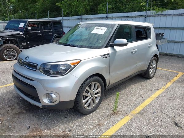 2019 KIA SOUL +