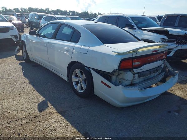 2013 DODGE CHARGER SE