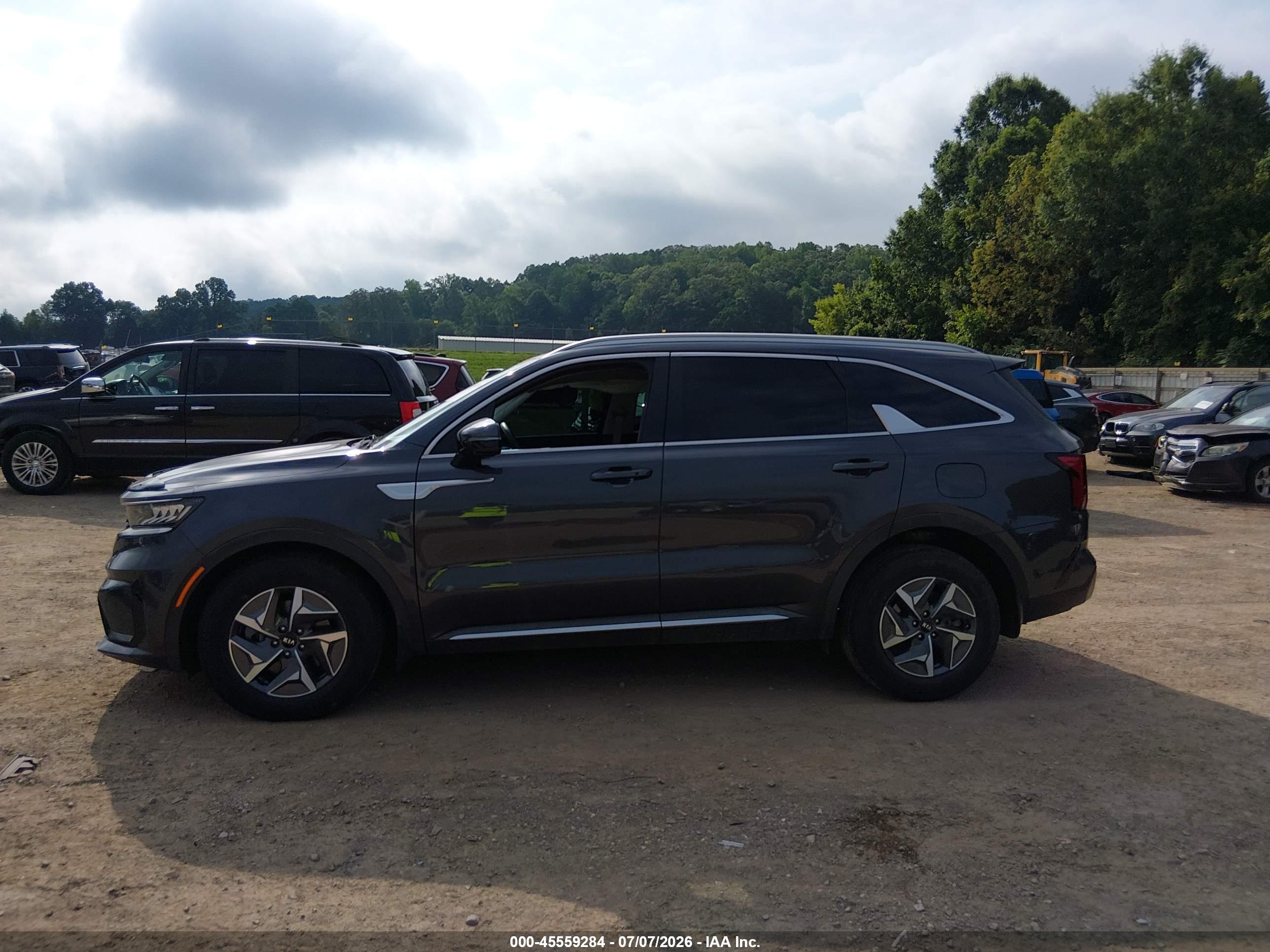 2021 KIA SORENTO HYBRID EX