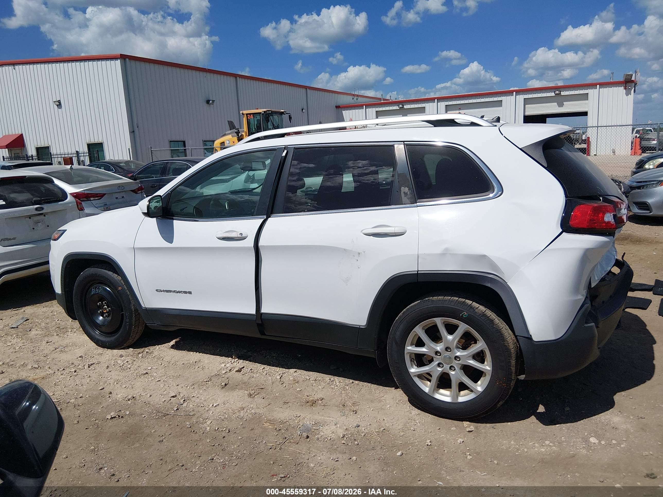 2018 JEEP CHEROKEE LATITUDE FWD