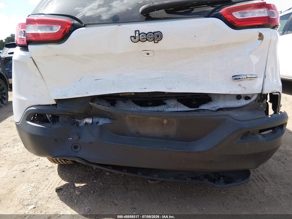 2018 JEEP CHEROKEE LATITUDE FWD