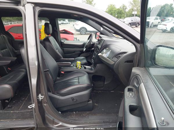 2017 DODGE GRAND CARAVAN GT