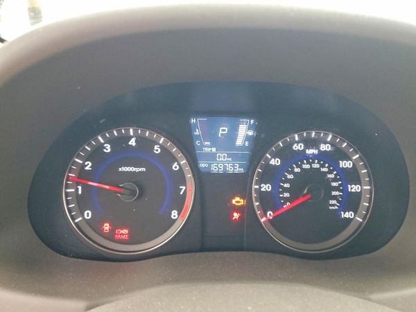 2013 HYUNDAI ACCENT