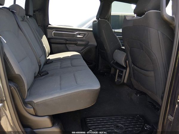 2021 RAM 1500 BIG HORN  4X4 5'7 BOX