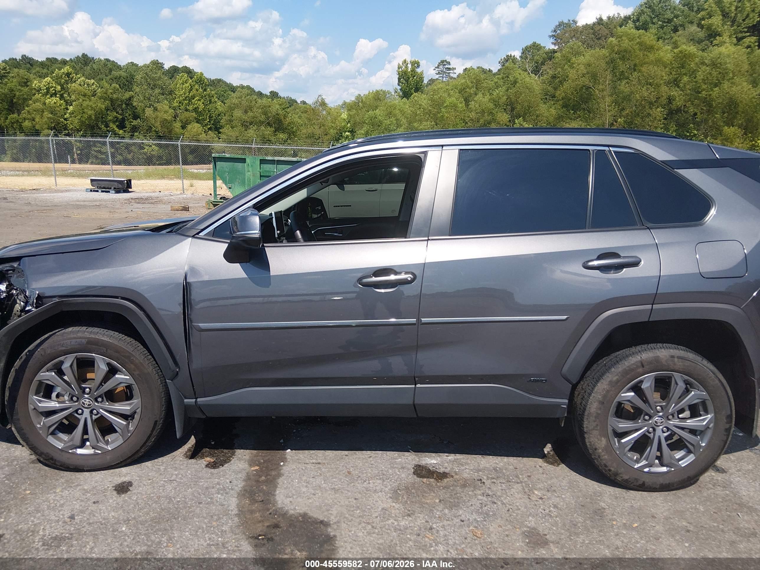 2024 TOYOTA RAV4 HYBRID XLE PREMIUM