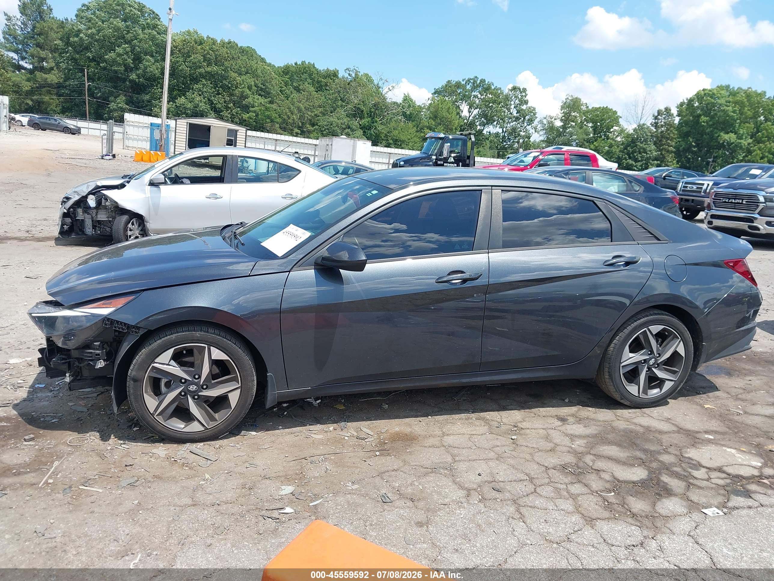 2023 HYUNDAI ELANTRA SEL