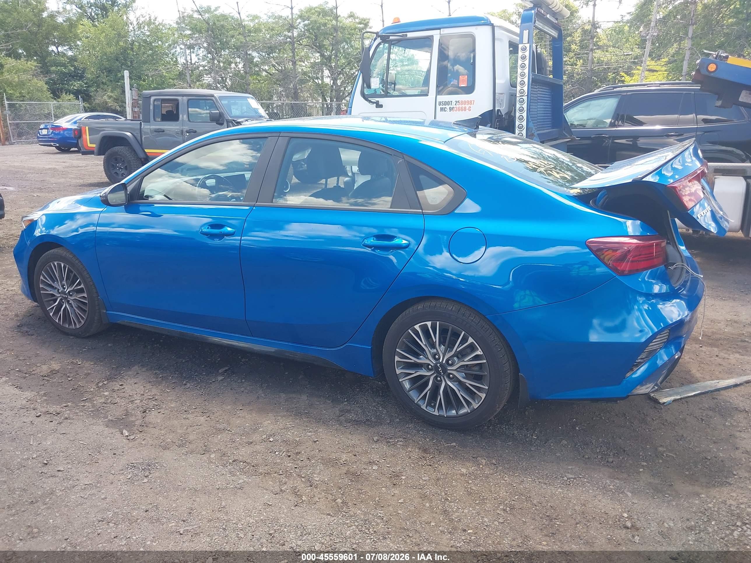 2023 KIA FORTE GT-LINE