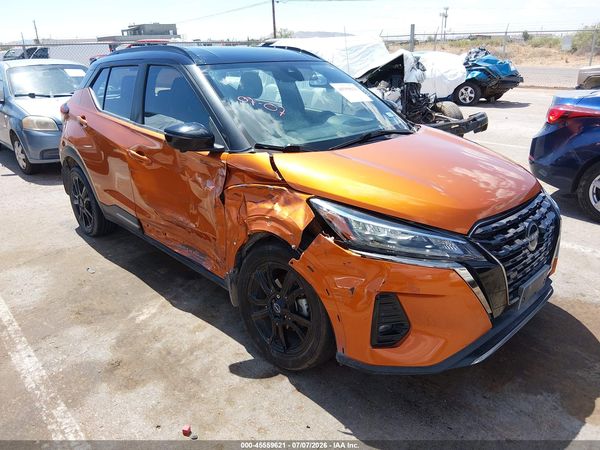 2023 NISSAN KICKS SR XTRONIC CVT