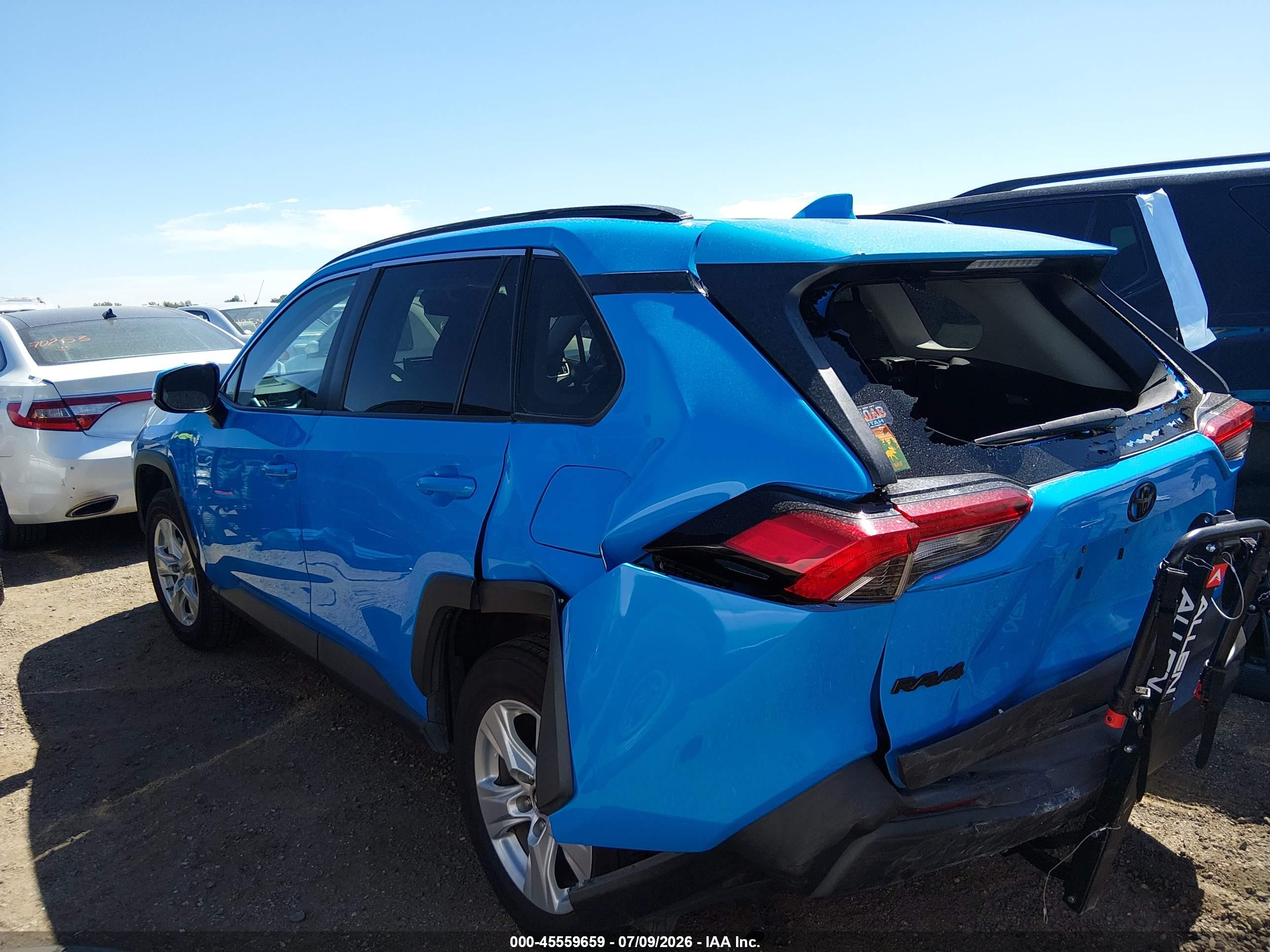2019 TOYOTA RAV4 XLE