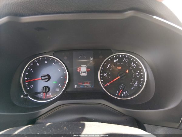 2019 TOYOTA RAV4 XLE