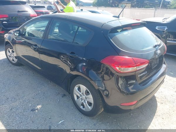 2017 KIA FORTE LX